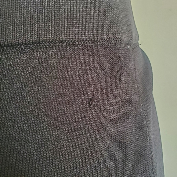 Ivanka Trump Black Ruffle Bandage Skirt - Picture 6 of 8